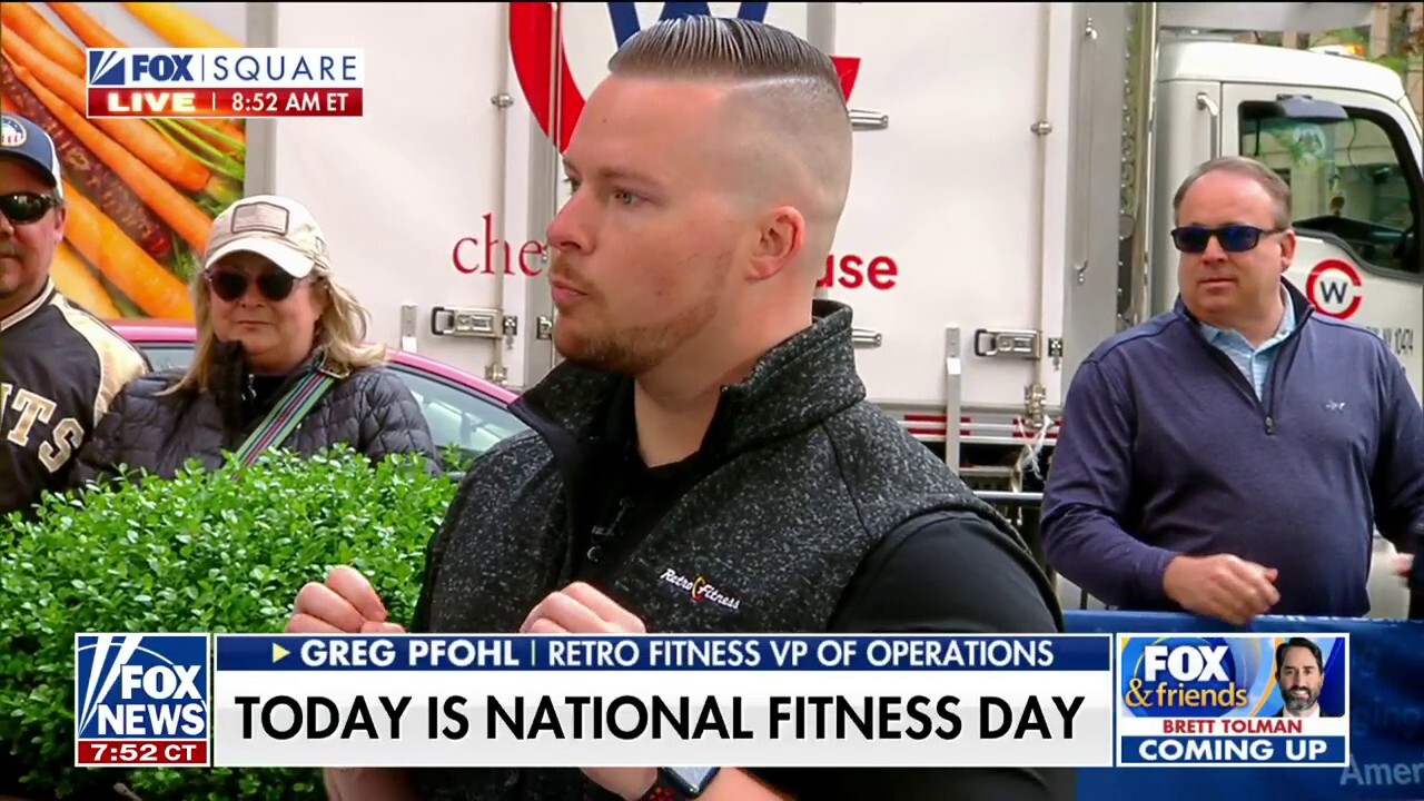 ‘Fox & Friends Weekend’ crew get fit in FOX Square