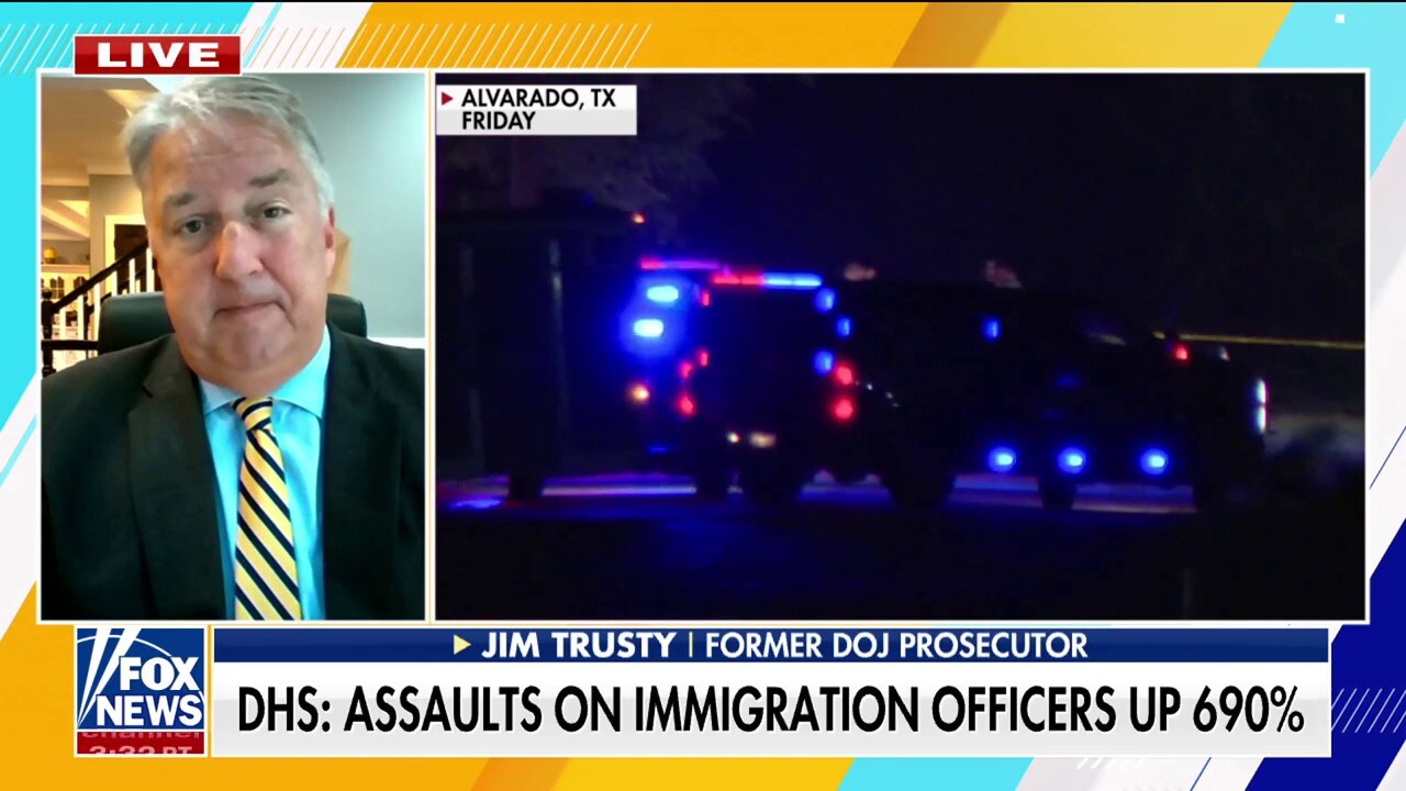 Noem, Homan may be 'attending a funeral' if anti-ICE rhetoric continues, warns Jim Trusty