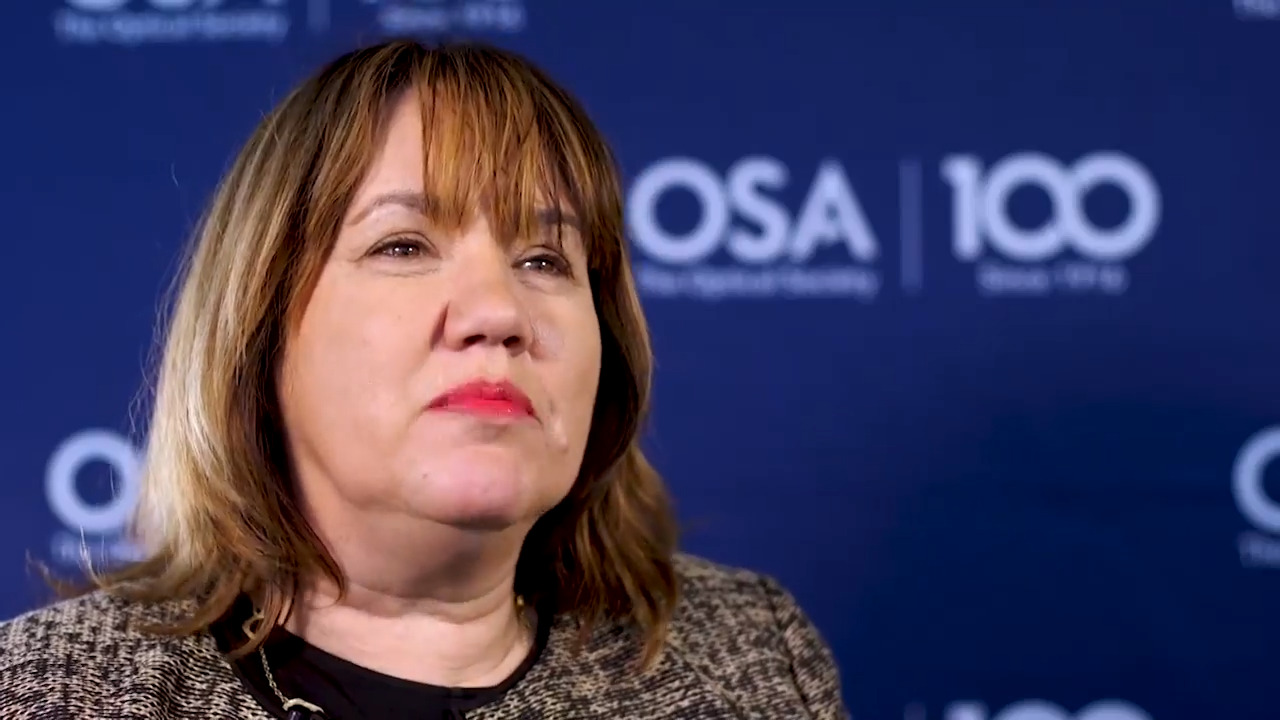 Ekaterina Golovchenko recalls why she wanted to pursue fiber optics--OSA  Stories