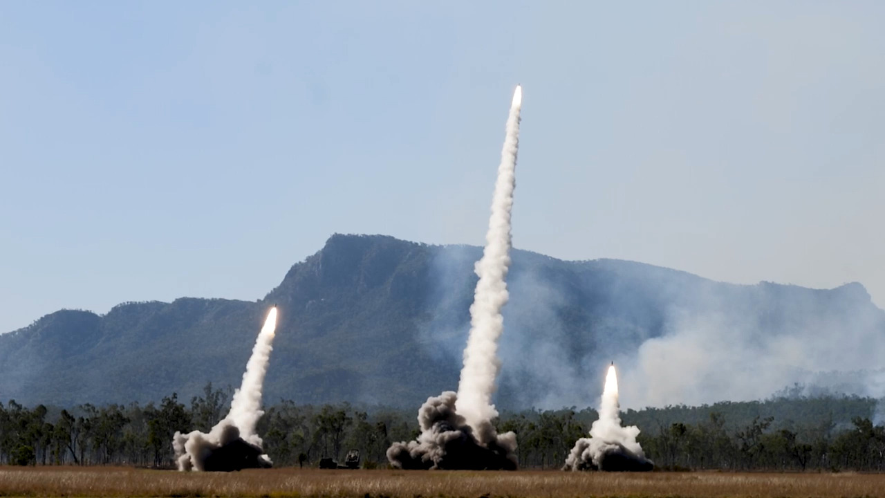 U.S. Marines • High Mobility Artillery Rocket Systems • Live Fire • Australia July 18 2021
