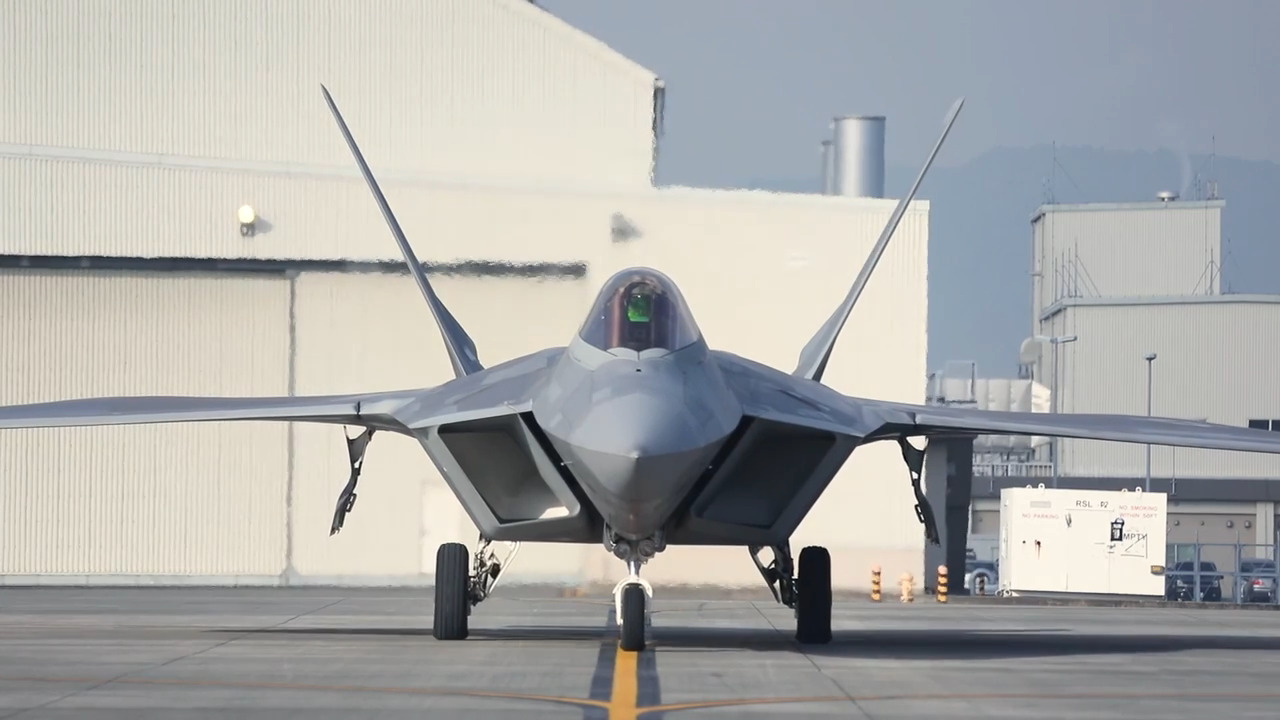 Us Military S Most Advanced Fighter Jets Train Together In Japan Military Com