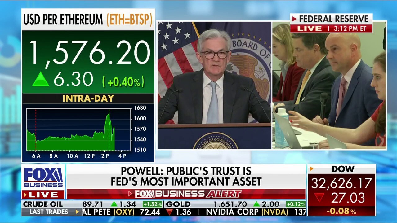 FOX Business' Edward Lawrence asks Fed Chair Jerome Powell how much of a headwind government spending is to the Fed's inflation target and its plans for future rate hikes.