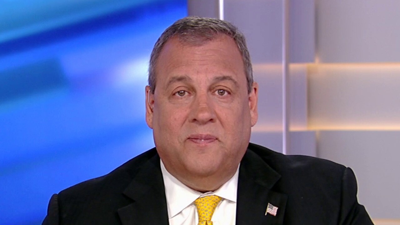 Former New Jersey Gov. Chris Christie previews his new book ‘Republican Rescue’ and discusses midterm trouble for Democrats.