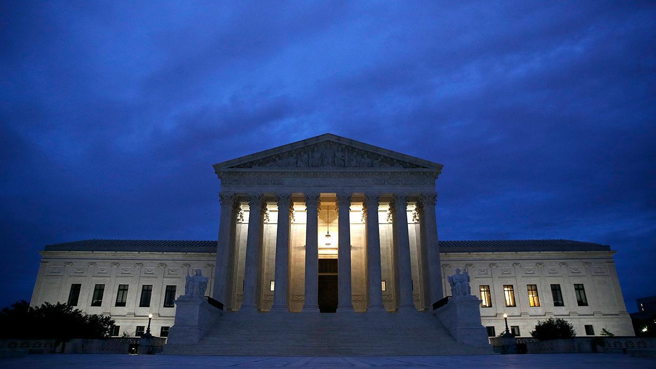 Supreme Court sides with Trump on detaining immigrants