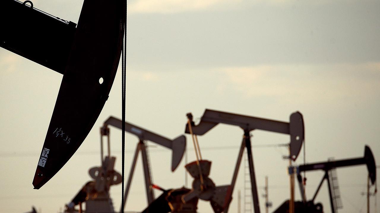 Oil prices surge after White House ends Iran oil waivers