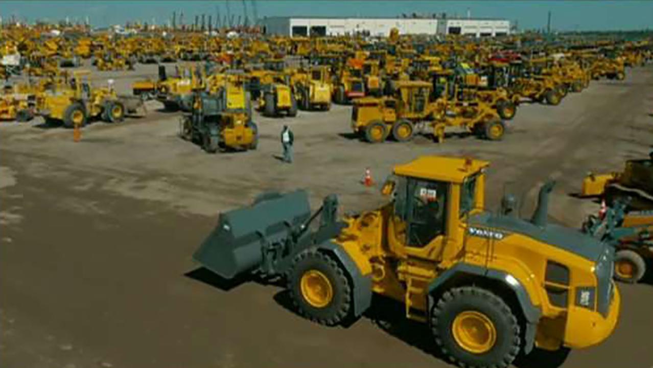 World’s largest heavy equipment auction underway in Florida 