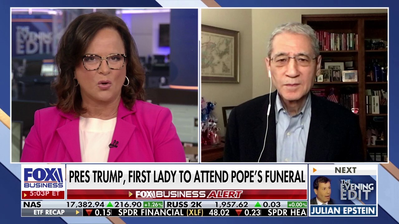 Gatestone Institute senior fellow Gordon Chang says China realizes they need to 'take the temperature down' amid trade negotiations on 'The Evening Edit.'