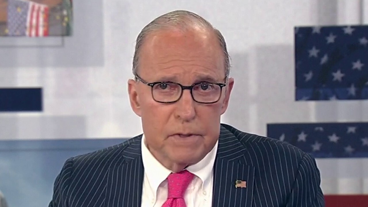 FOX Business host Larry Kudlow weighs in on federal permitting regulations and the Democrats' social spending bill on 'Kudlow.'