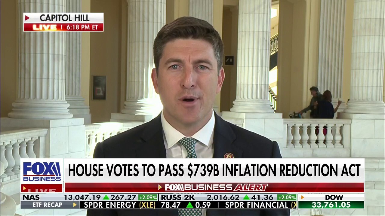 Rep. Bryan Steil discusses how the House voted to pass the $739 billion Inflation Reduction Act on ‘The Evening Edit.’