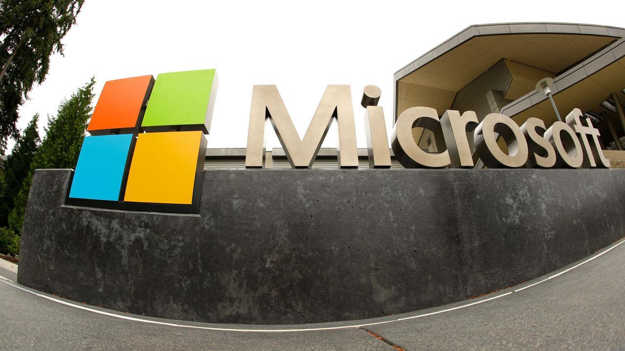 Microsoft beats on quarterly earnings