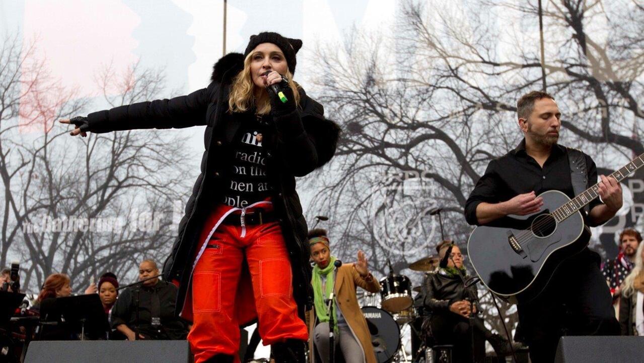 Giuliani: Madonna should be questioned by Secret Service