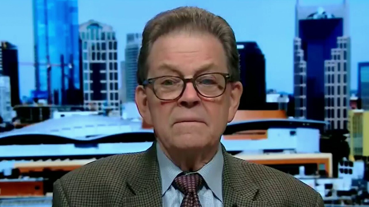 Art Laffer: US becoming one of the slow growth countries