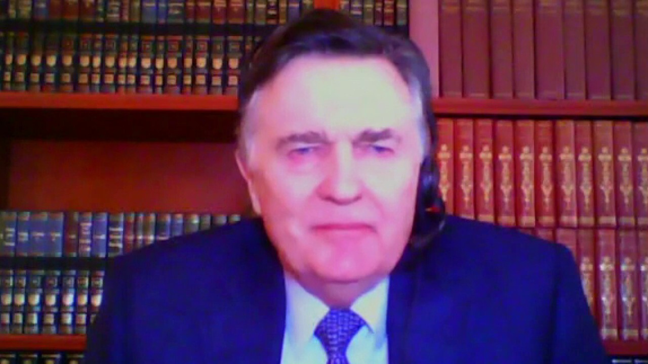 Former Federal Reserve Bank of Atlanta President Dennis Lockhart argues 'we are not going to see the gains we saw in 2021.' 