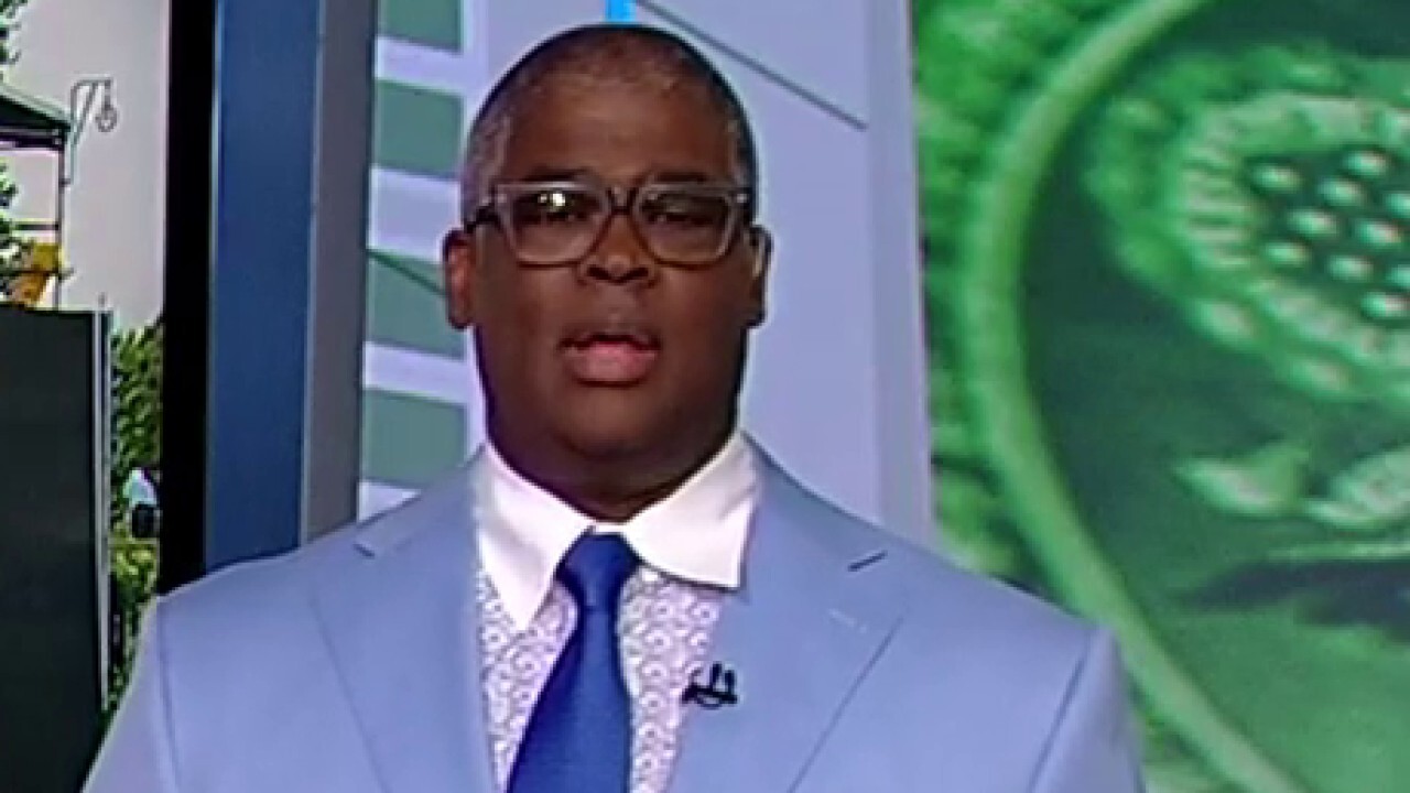 Charles Payne: PGA players are barely making more than MLS players