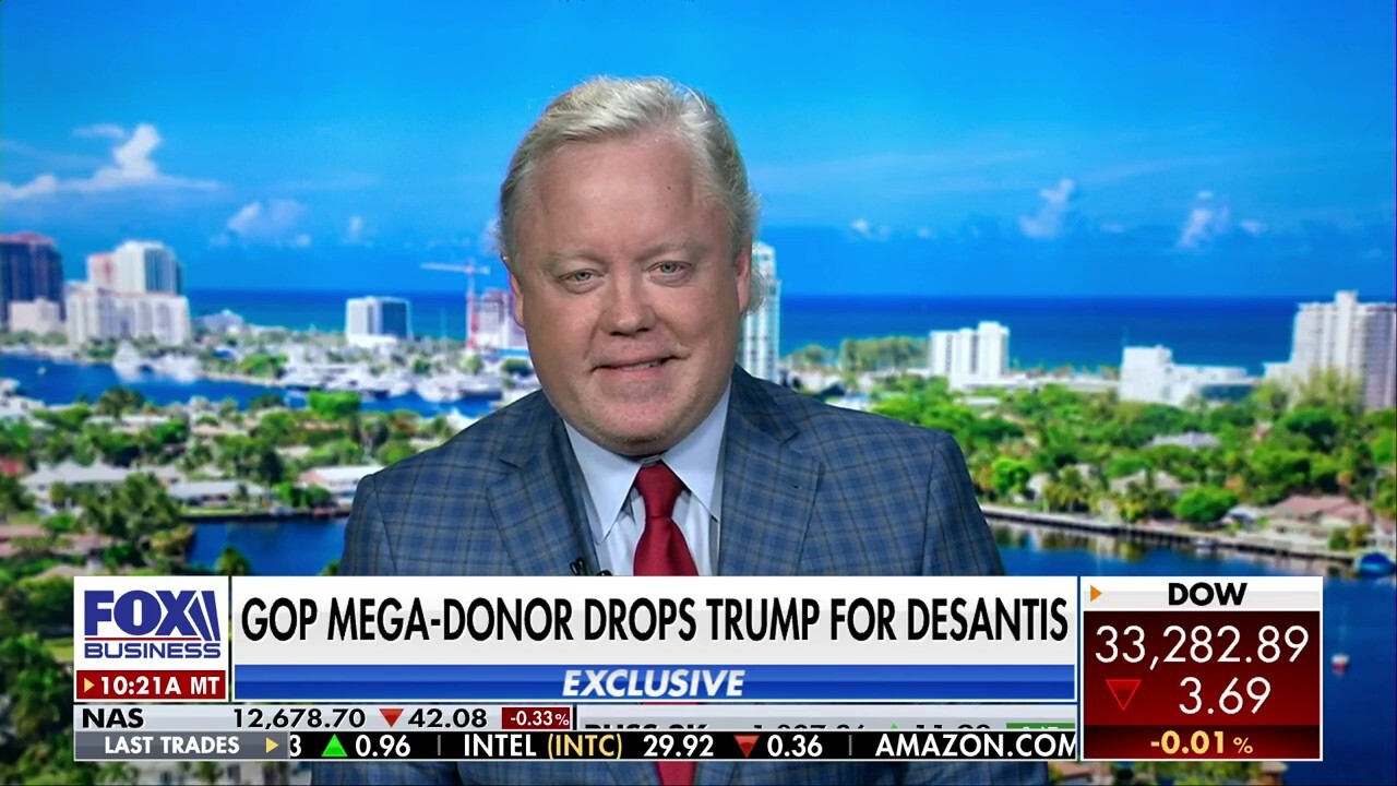 Point Bridge Capital founder Hal Lambert explains why he shifted support from former President Donald Trump to Florida Gov. Ron DeSantis in a FOX Business exclusive.