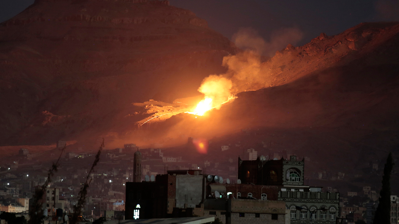 Iran tensions rise as fleet moves into Yemen