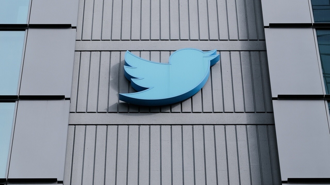 Media continues to snub Twitter files