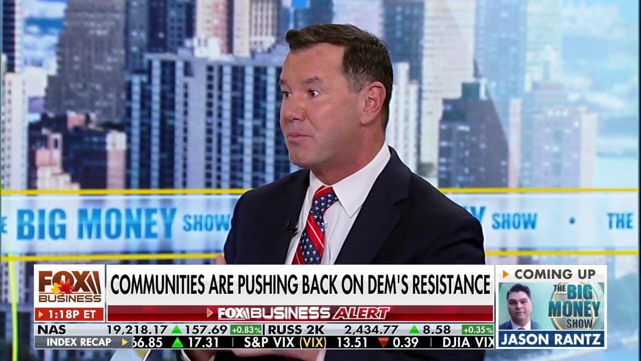 Joe Concha sends message to Dems who wish to defy Trump: 'Roll the die and take your chances'