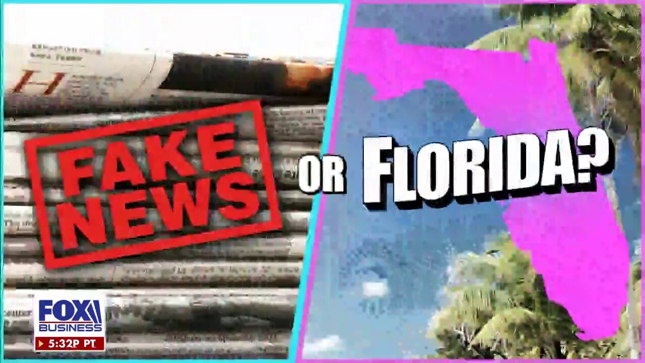 Man runs naked from cops on highway: Fake news or Florida? 