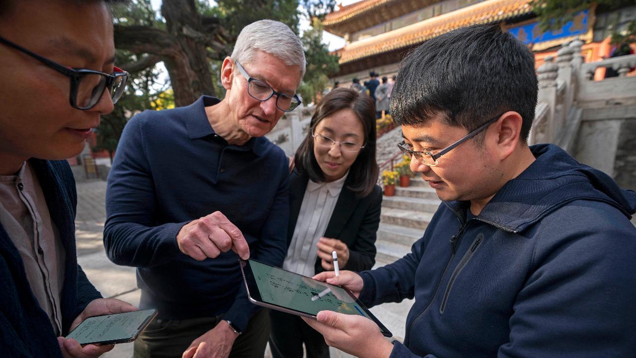 Tim Cook needs to ensure Apple doesn’t obey the whims of China: Ted Cruz 
