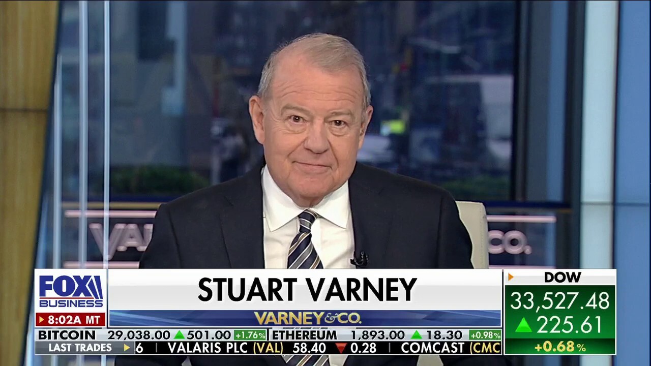 FOX Business host Stuart Varney argues someone is telling Biden what to say after his cheat sheet was exposed during his press conference in the Rose Garden.