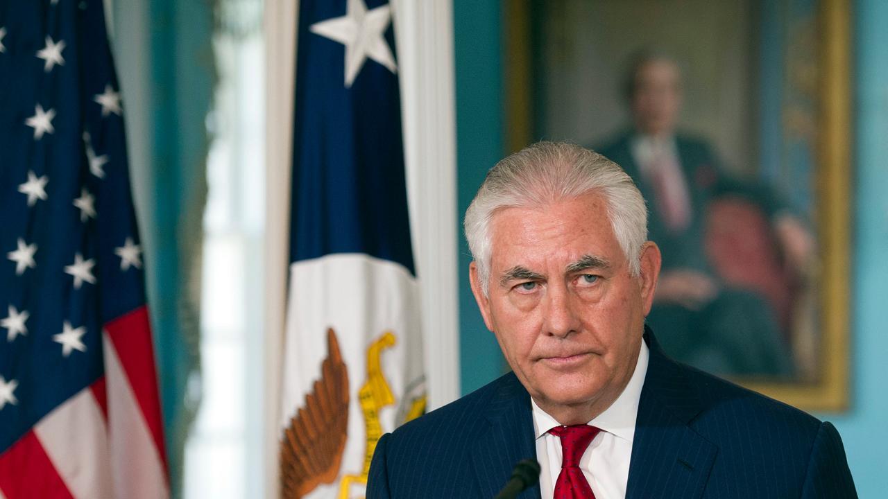 Tillerson stands by Trump despite conflicting reports