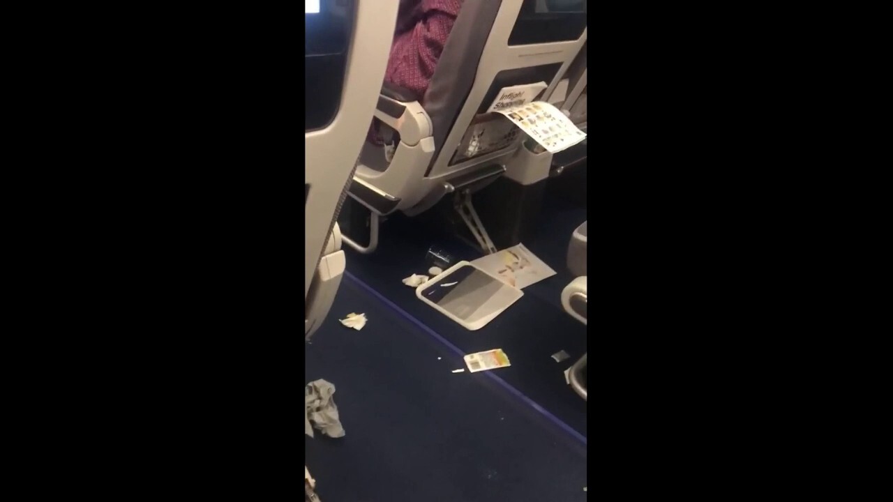 Video from inside a Lufthansa flight from Texas to Germany showed the aftermath of "severe" turbulence. (Susan Zimmerman / LOCAL NEWS X /TMX)