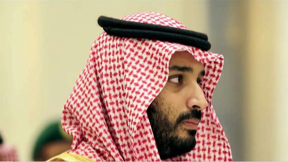 Wall Street A-listers 'cozying up to' Saudi royal family before Saudi Aramco IPO: Sources