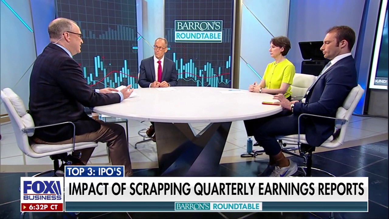 Trump weighs scrapping quarterly earnings reports