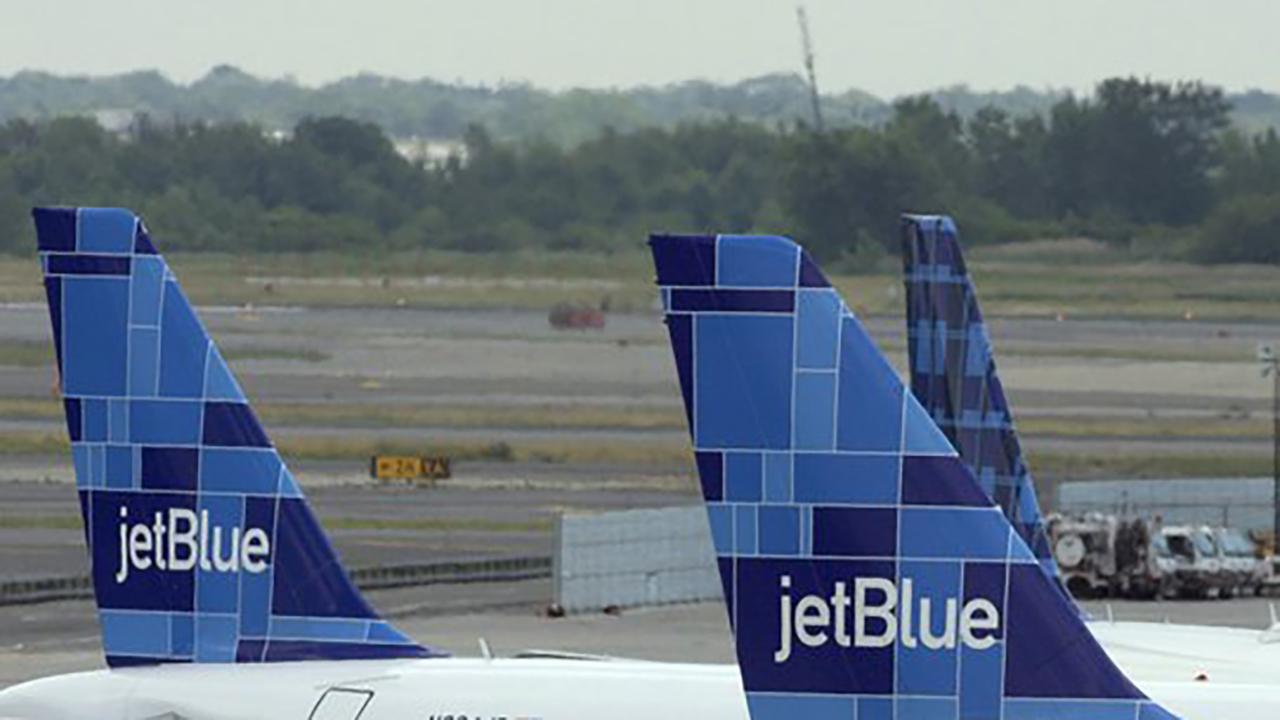 JetBlue rolls out new discount airfare; another major hotel chain tosses toiletries