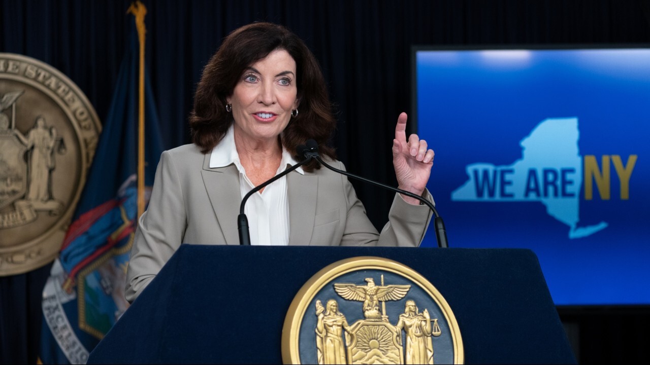 Hochul weakens NYC subway security bill as violence escalates on public transit