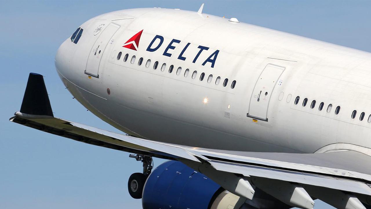 Delta bans some animals from flying; new way to Instagram 