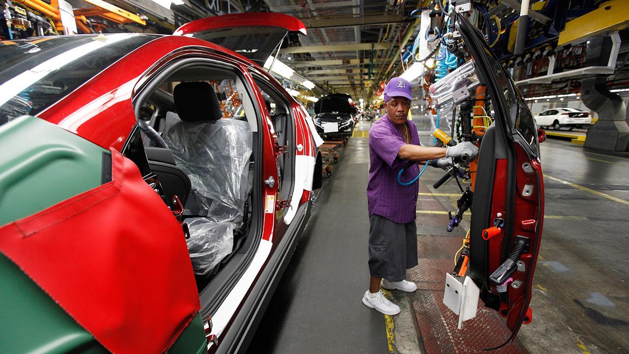 Fiat Chrysler to open new Detroit plant as GM plans cutbacks