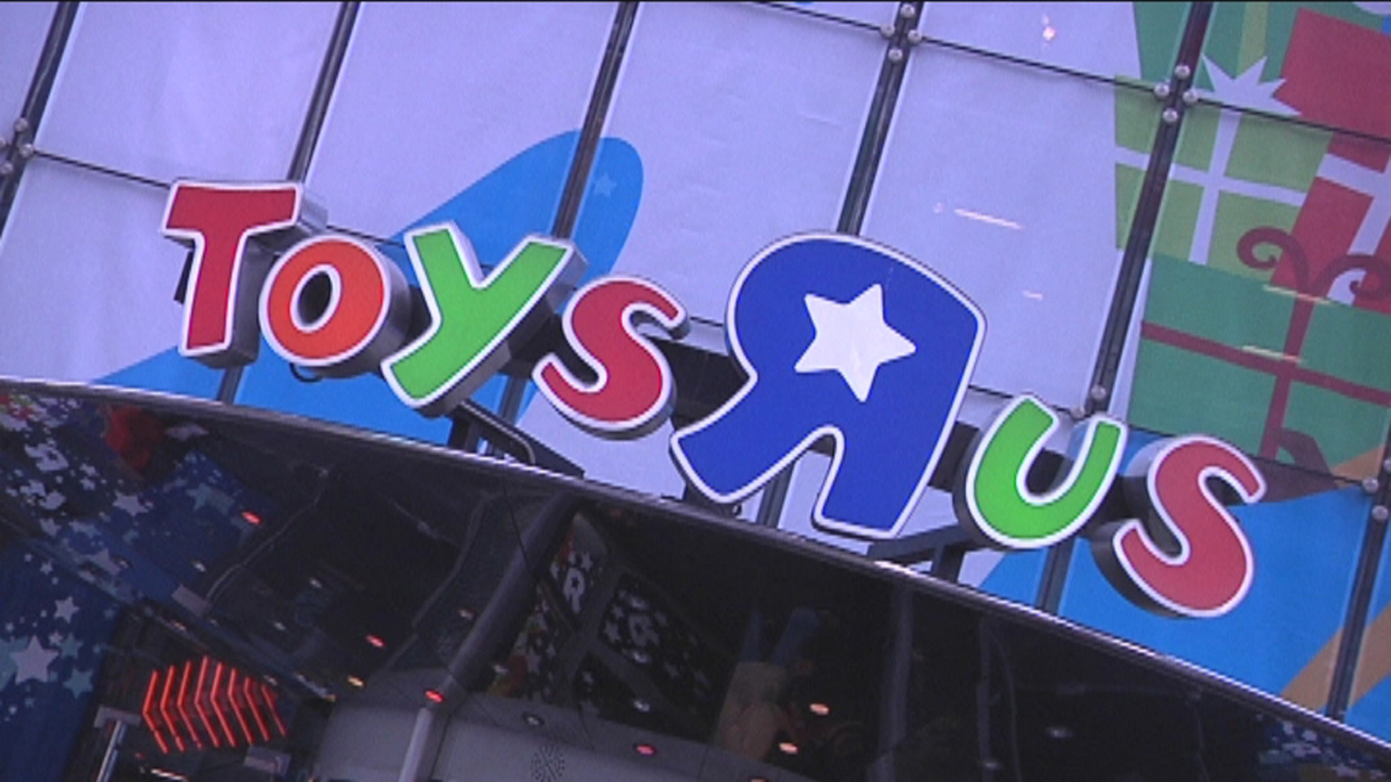 Toys ‘R’ Us CEO on the top toys of the season