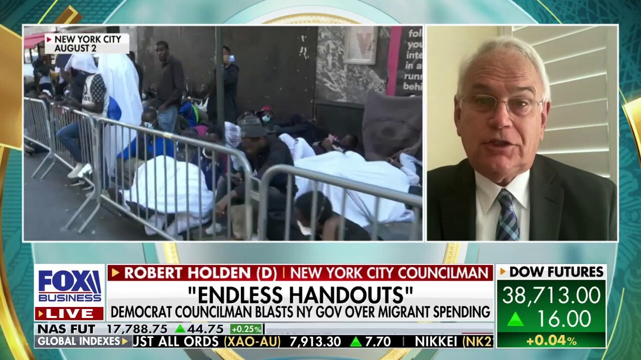 NYC Democrat calls for end to right-to-shelter policy in Big Apple: 'This has to end'