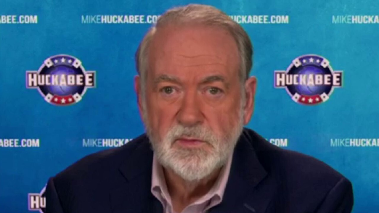 Biden campaign trying to ward off potential Democratic challengers: Mike Huckabee