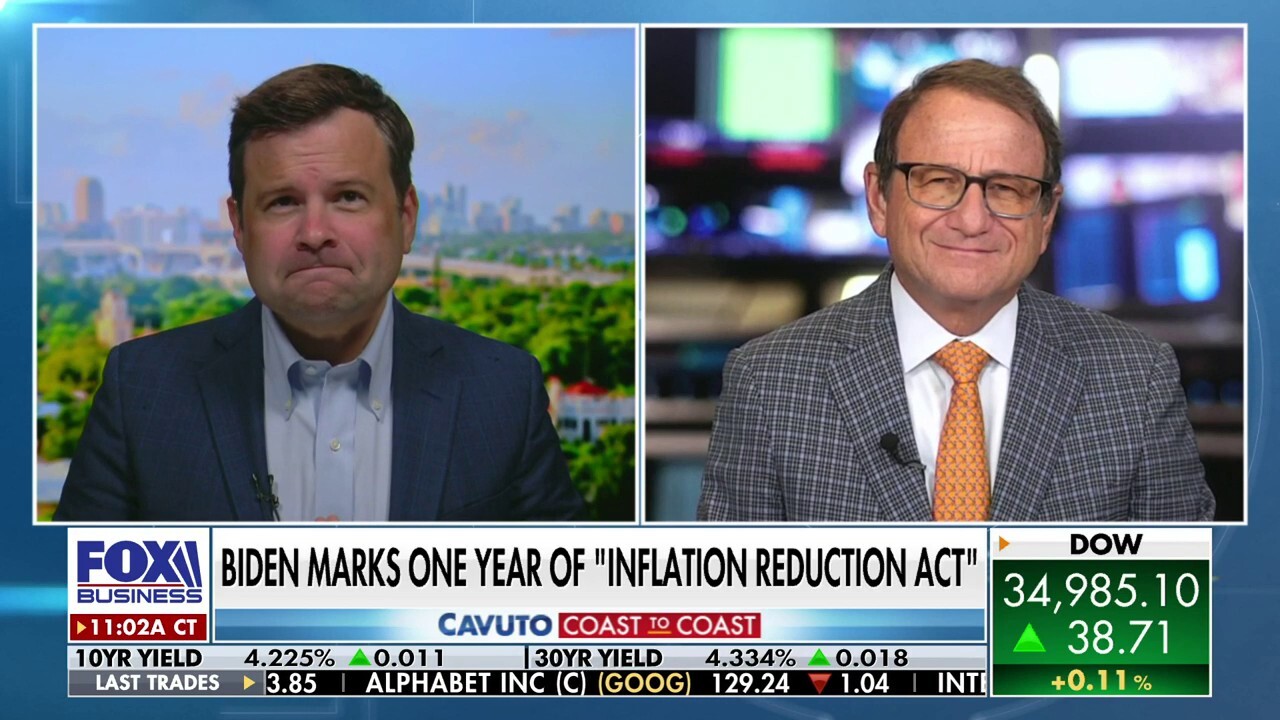 Former Toys ‘R’ Us CEO Gerald Storch and Pulte Capital CEO Bill Pulte discuss inflation’s persistent impact on the U.S. economy one year since the ‘Inflation Reduction Act.’