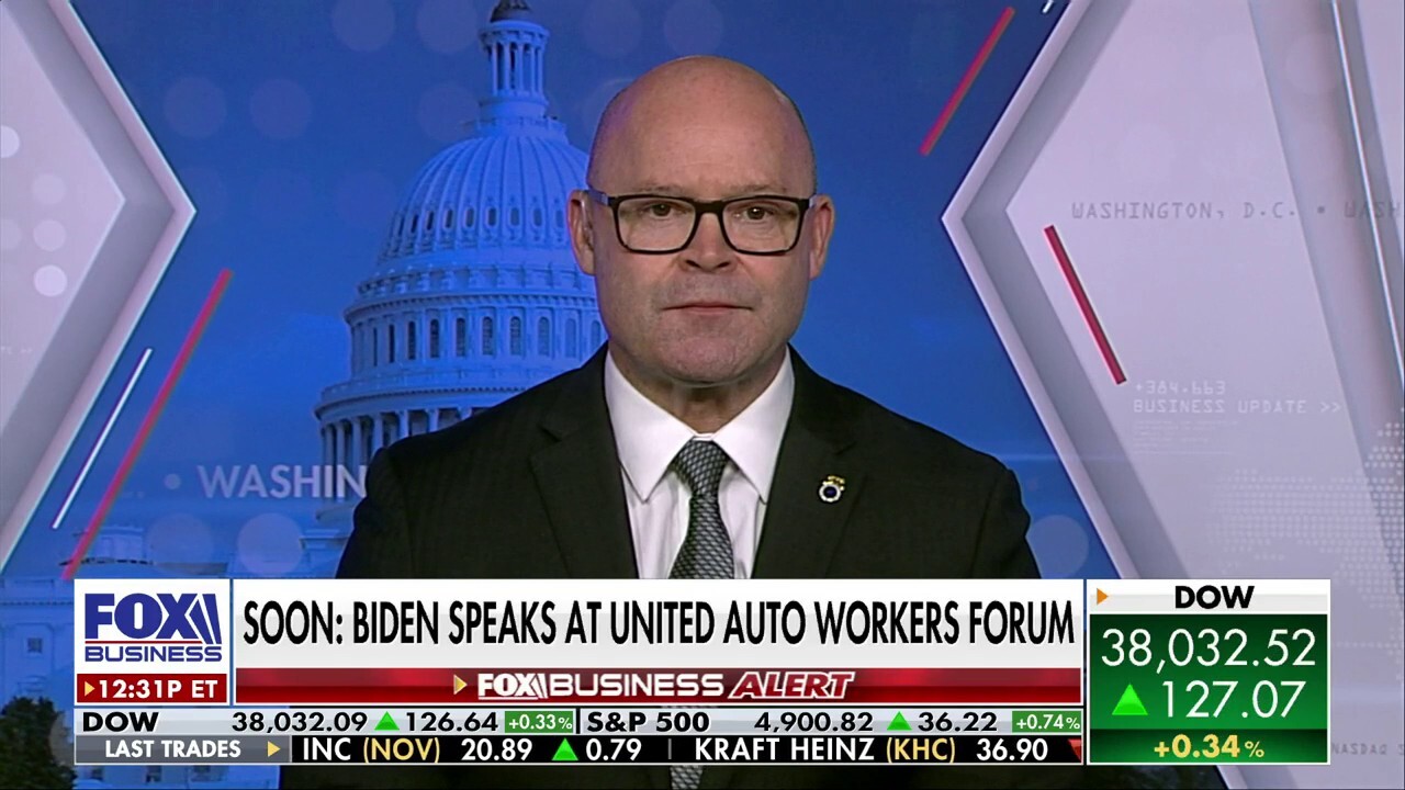 International Brotherhood of Teamsters President Sean O'Brien weighs in on meeting with presidential candidates, arguing there's a lot of boxes that need to be checked and that he owes it to members to do his due diligence. 