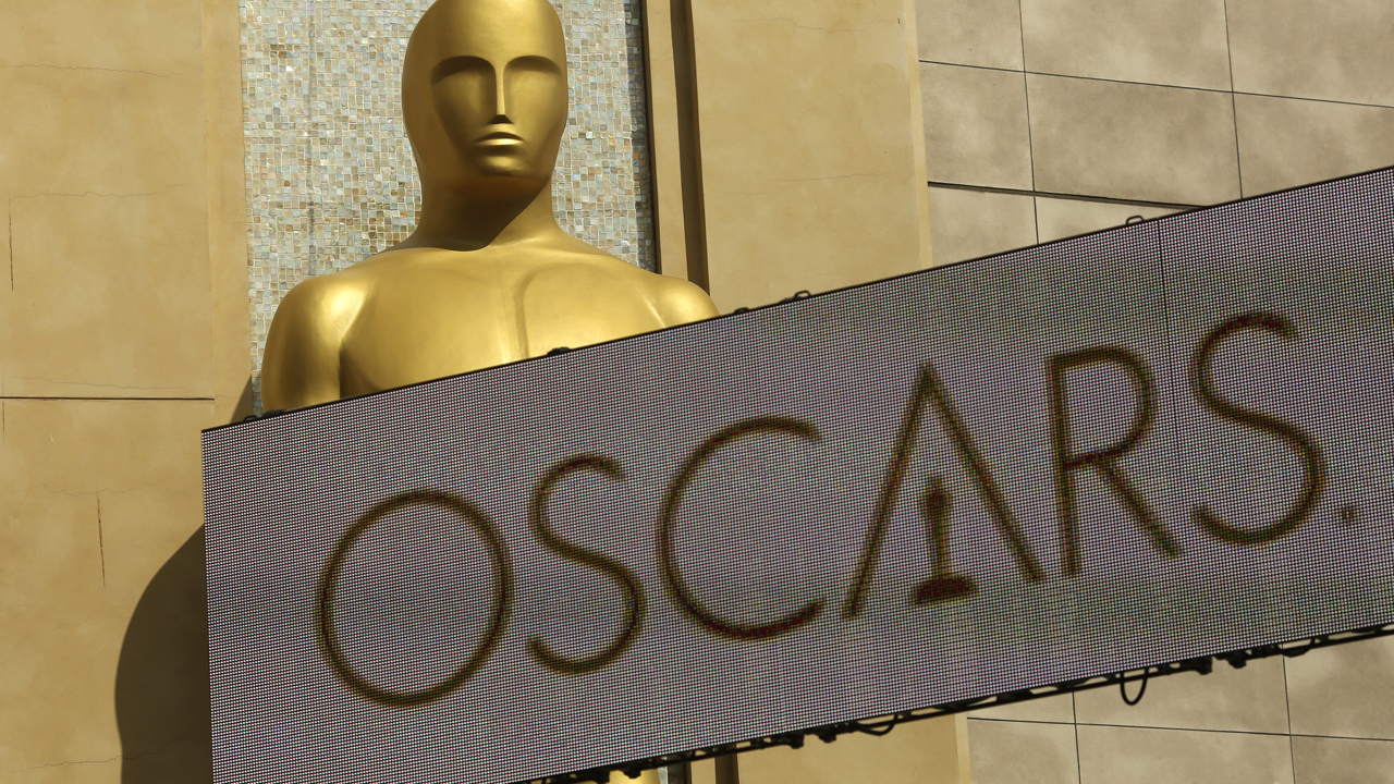 How much is an Oscars gift bag worth?