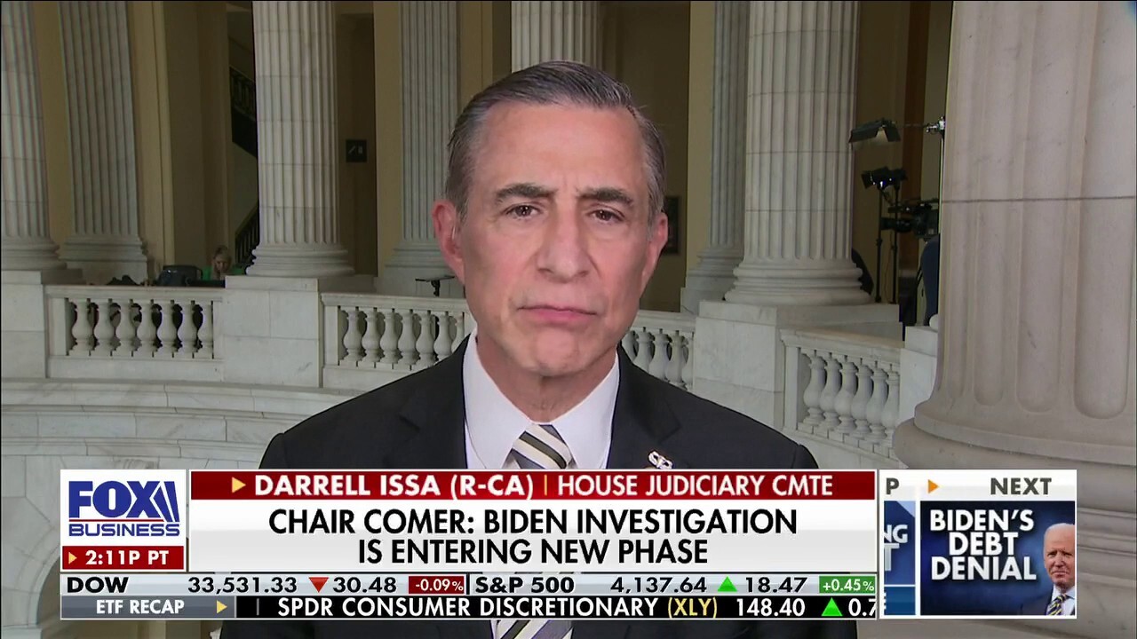 Darrell Issa: The deep state went against its commander-in-chief