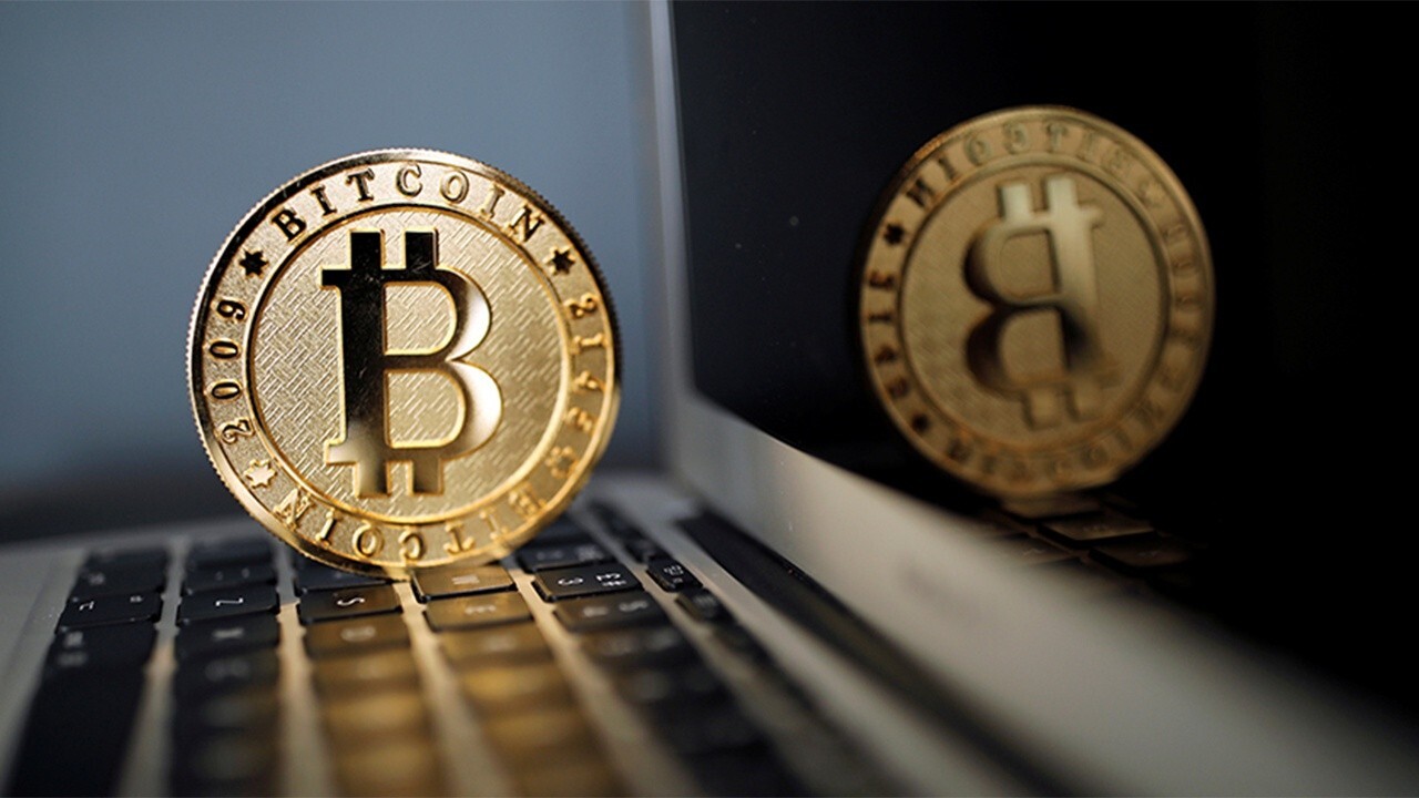 Что y за bitcoin как доллар перевести в биткоин кошелек
