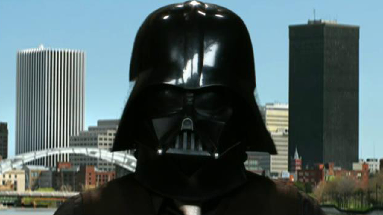 ‘Star Wars’ fan changes name to Darth Vader