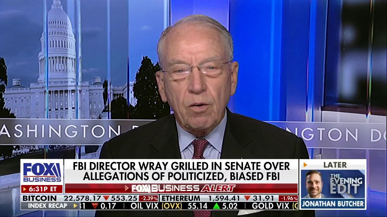 Sen Chuck Grassley: Nobody from FBI has 'challenged' me on bias allegations