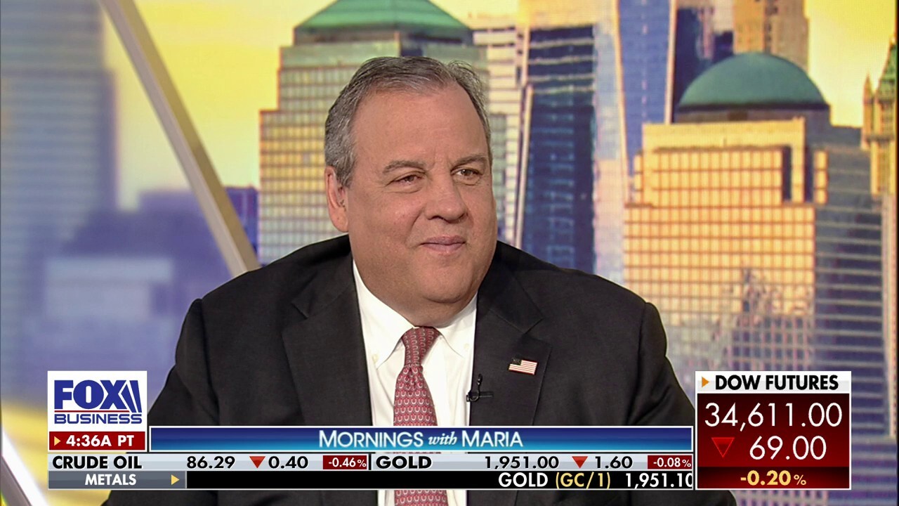 Chris Christie on the 2024 race: The 'candidates decide these races'