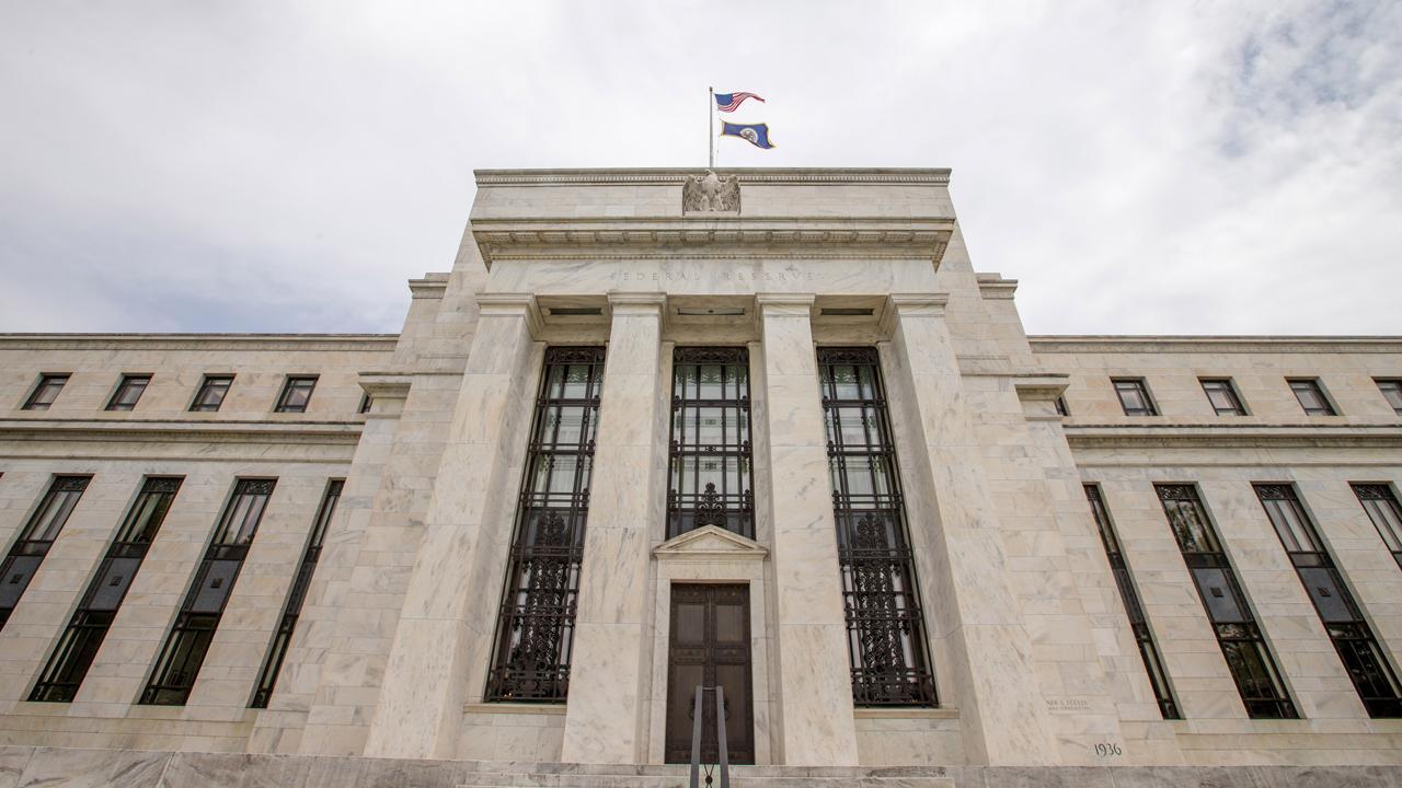 Fed keeps interest rates unchanged