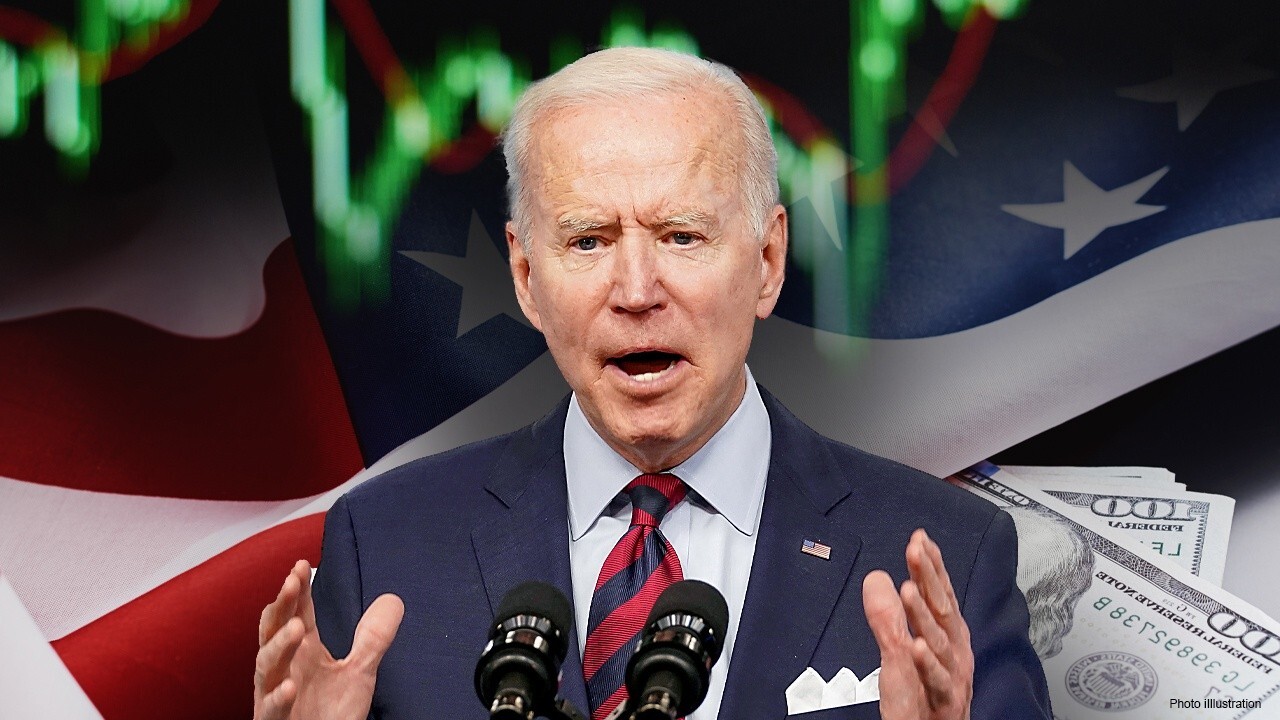 Biden celebrates 2021 economic record amid rising costs of everyday goods