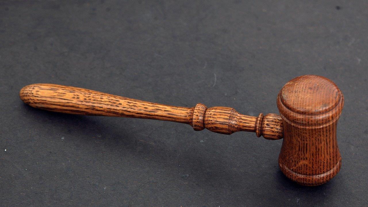 Judge in Stanford rape case faces growing recall effort