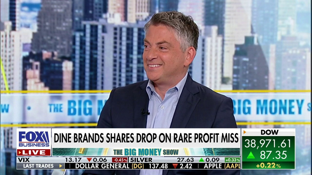Dine Brands CEO John Peyton explains how the company has succeeded despite inflationary pressures squeezing diners at popular restaurants like Applebee's and IHOP.