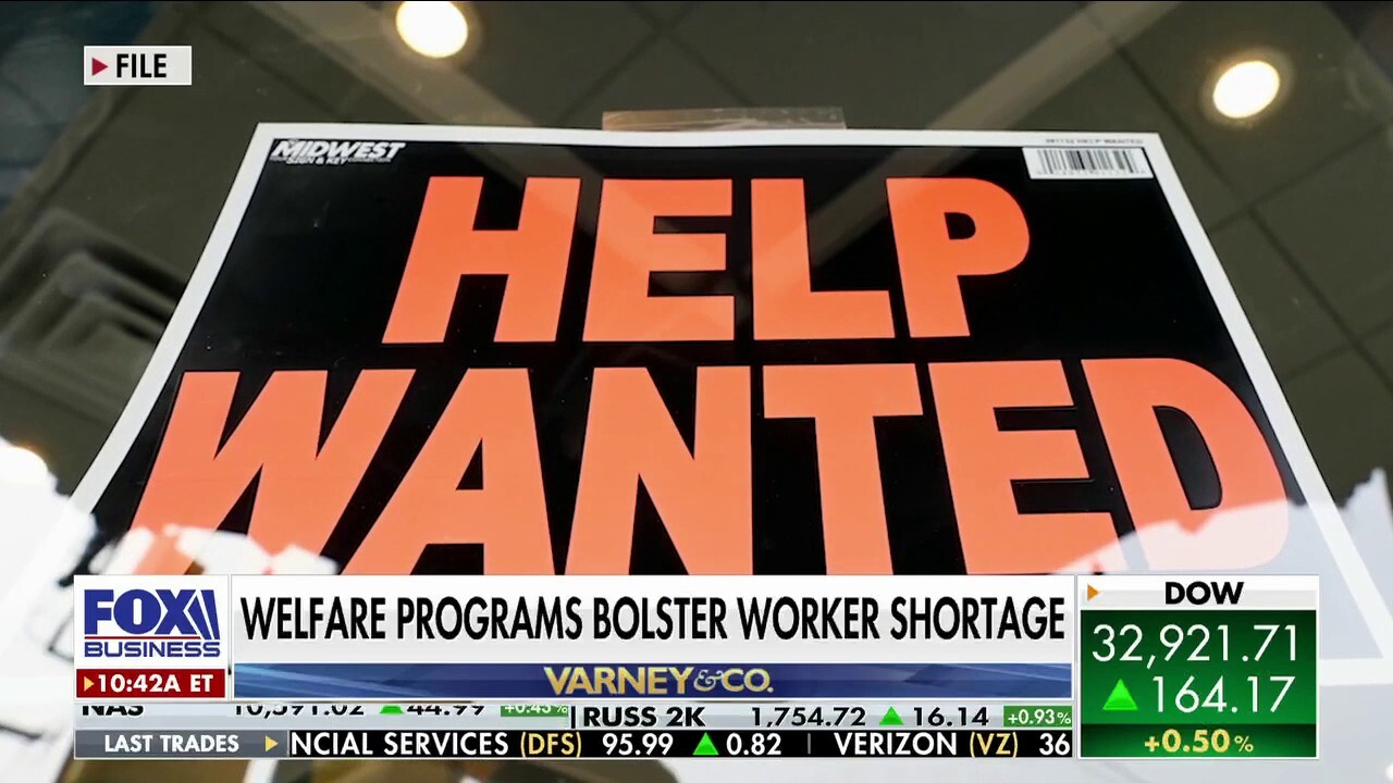 FOX Business' Hillary Vaughn reports on a new study that found existing unemployment benefits helped fuel a labor downturn.
