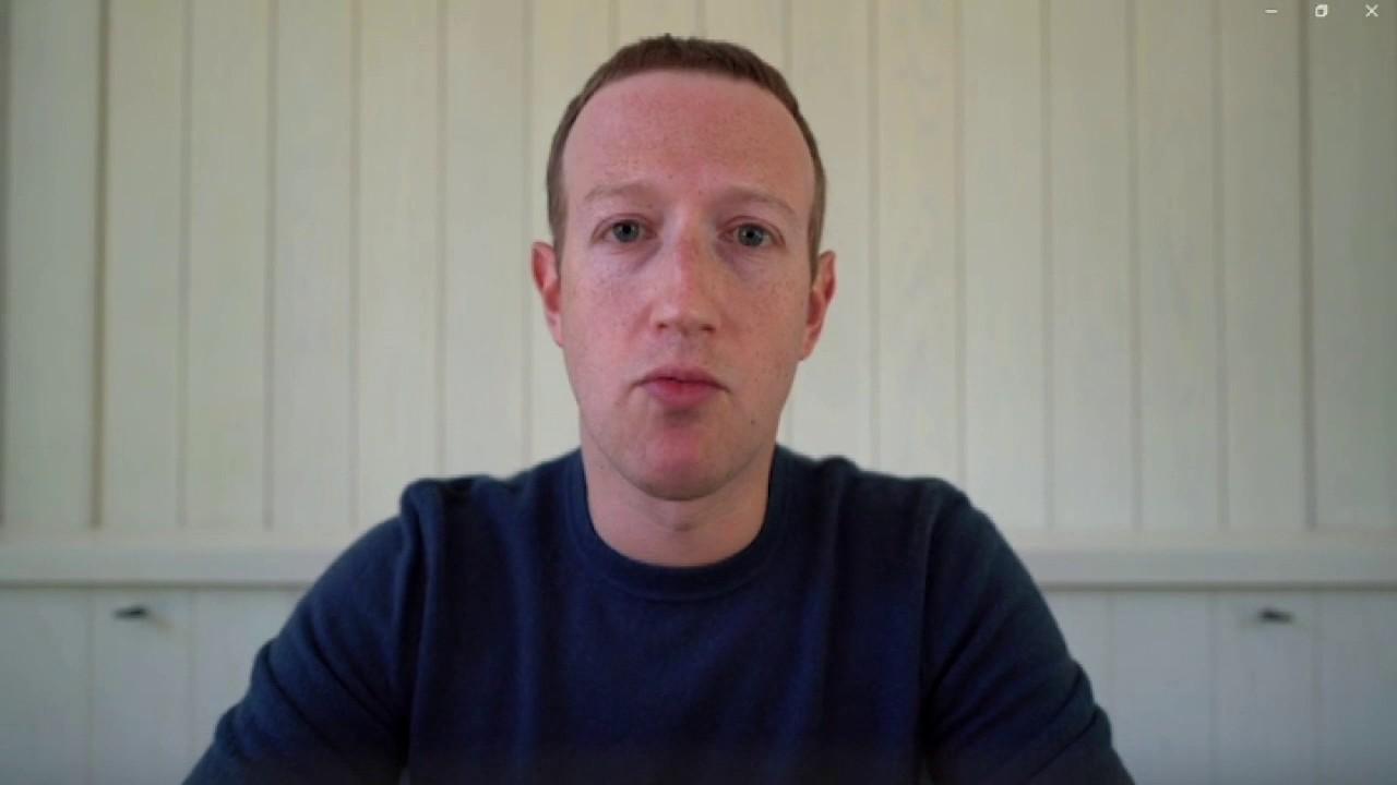 Zuckerberg doesn't want government censoring social-media sites 